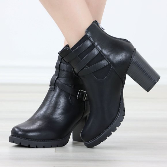 Black Ankle Boots Chunky Lug Block Heel Synthetic Leather Round Toe - Picture 7 of 12